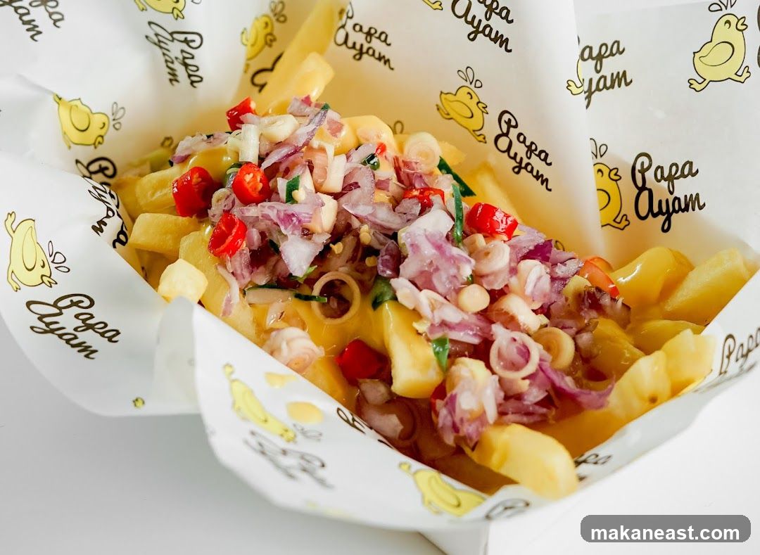 Fries with Toppings