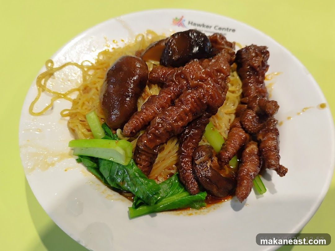 Braised Chicken Feet Noodles
