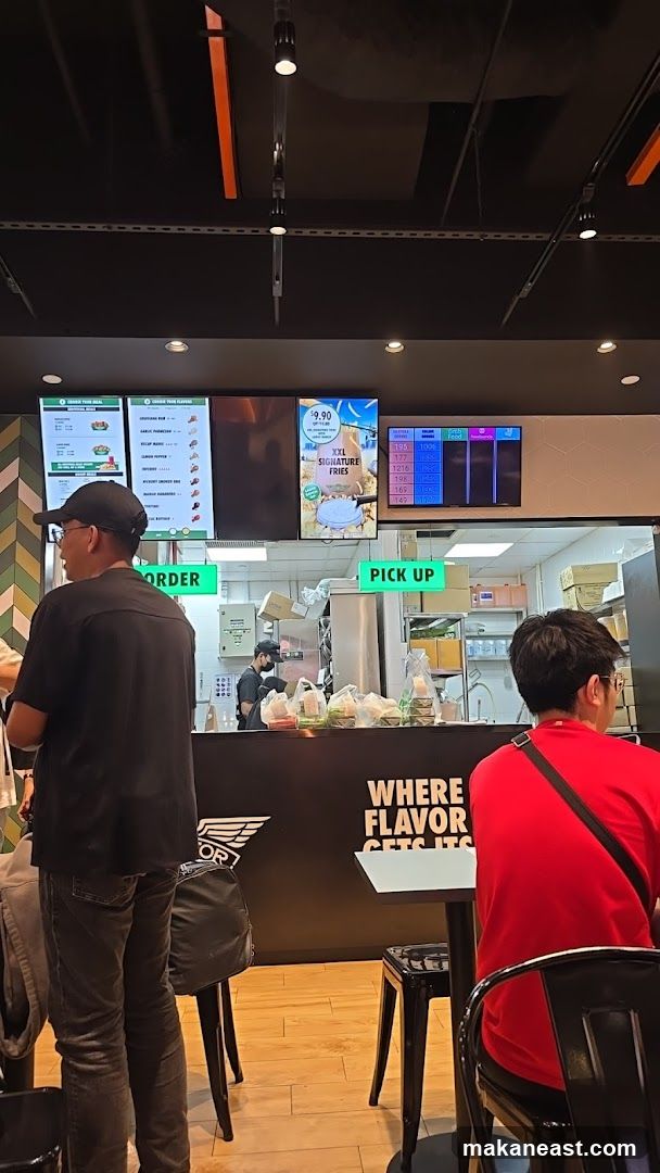Restaurant Counter with Digital Menus