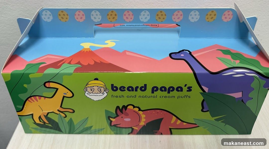 Beard Papa's Cream Puff Box