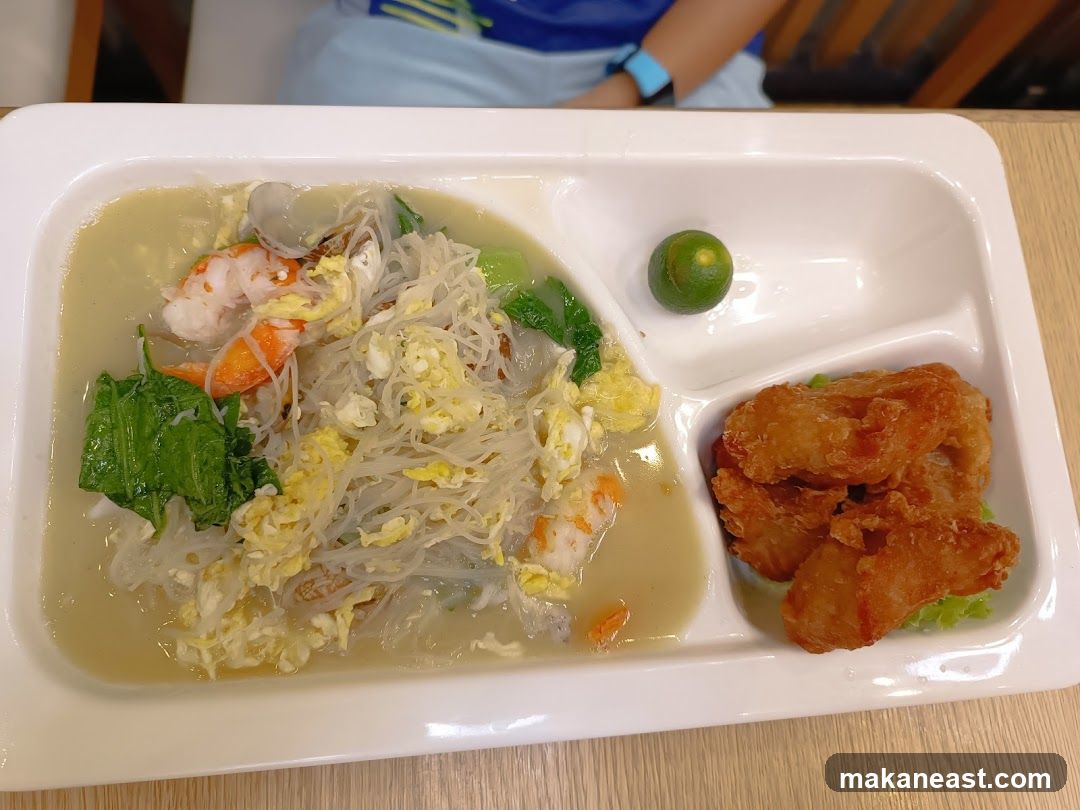 Seafood Noodles with Fried Chicken