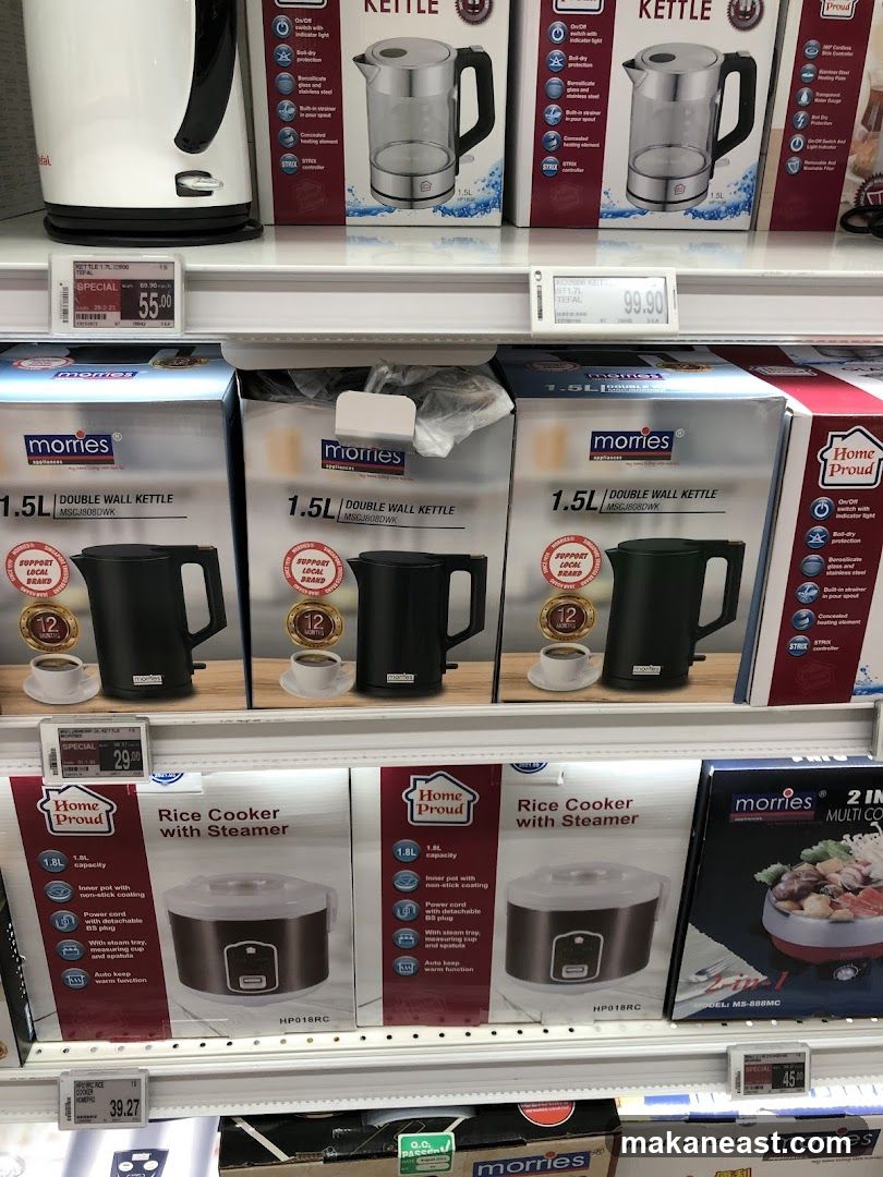 Kitchen Appliances Display