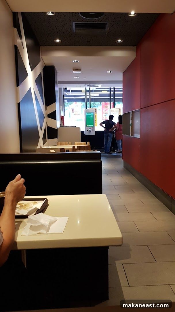Fast Food Restaurant Interior
