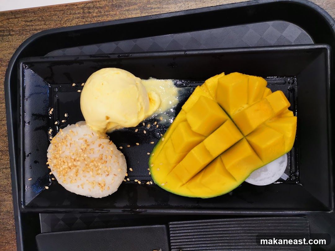 Mango Sticky Rice with Ice Cream