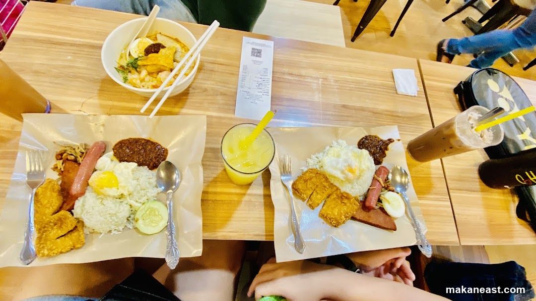Nasi Lemak and Drinks