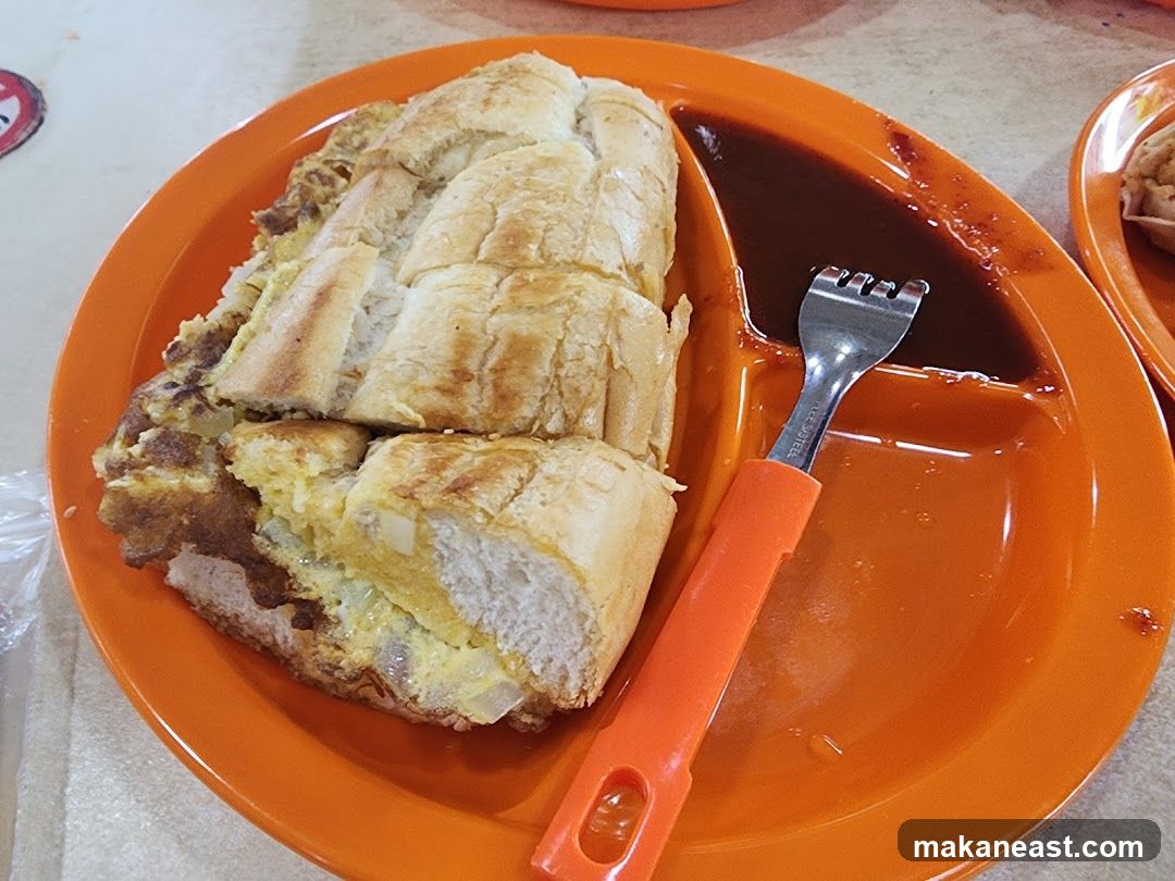 Sandwich with Egg and Sauce
