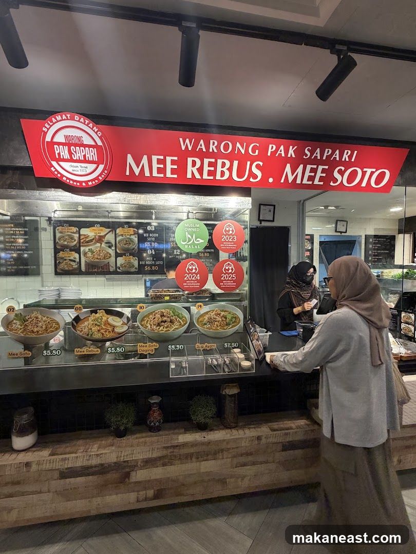 Warong Pak Sapari Food Stall