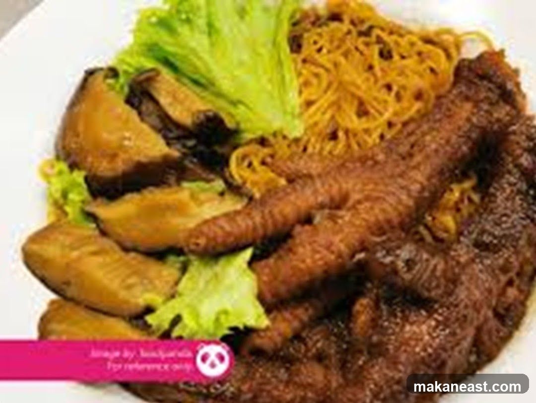 Braised Chicken Feet with Mushrooms and Noodles