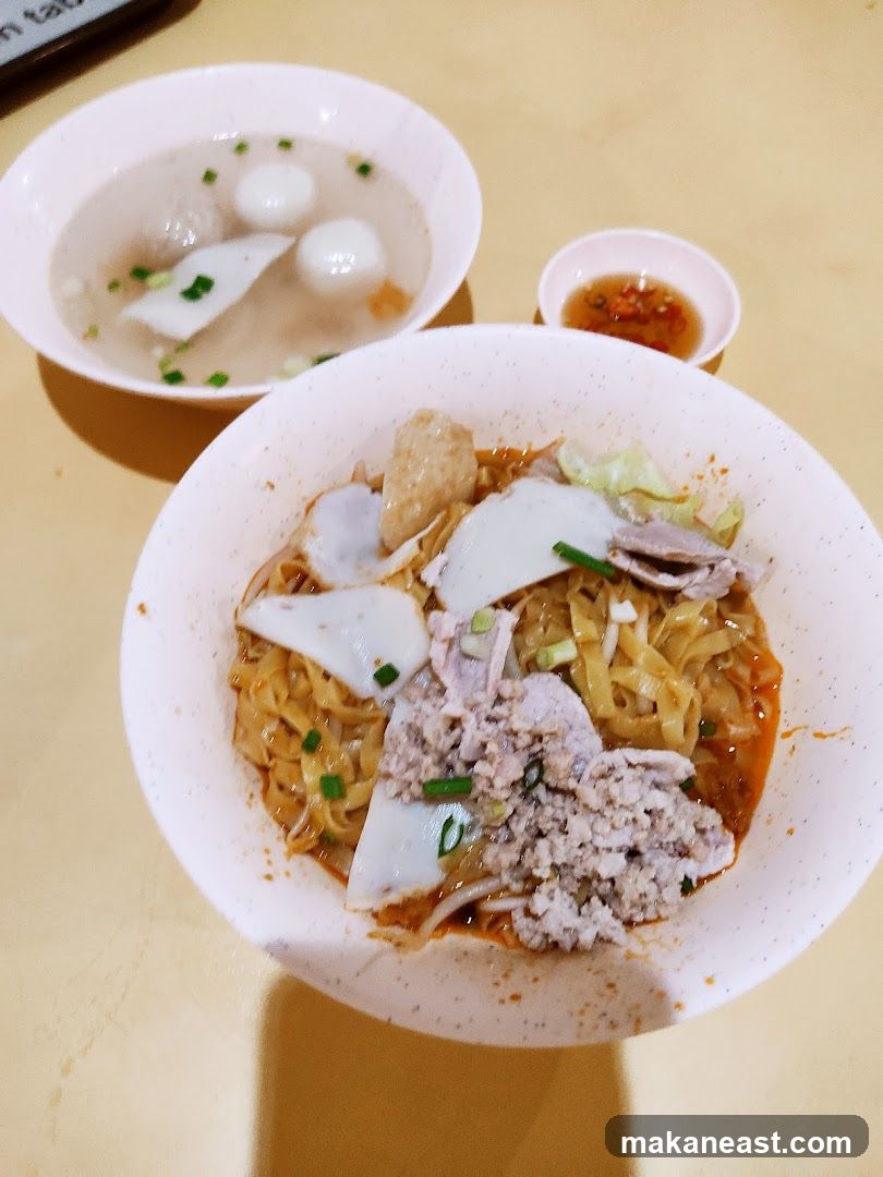 Noodles with Fish Balls and Minced Meat