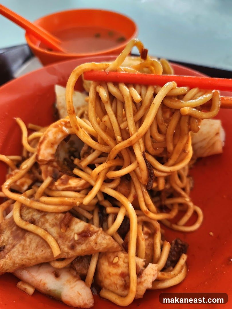 Noodles with Fish Cake