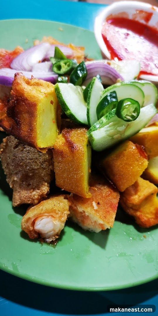 Fried Snacks with Dipping Sauce