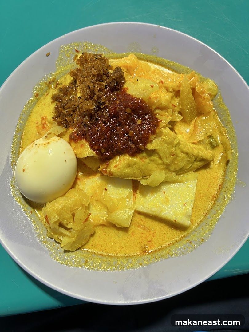 Lontong Dish