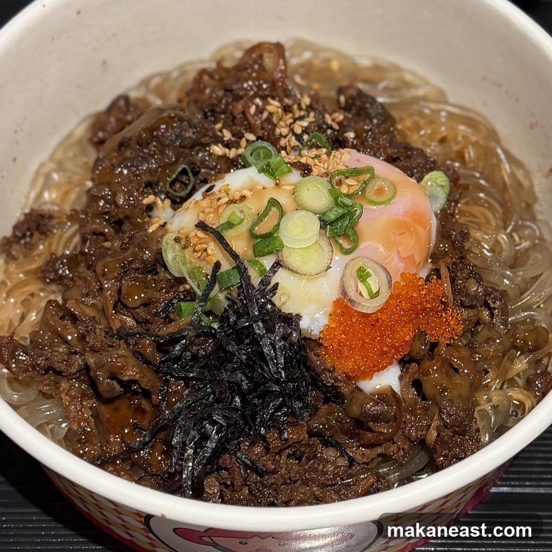 Bowl of Noodles with Beef and Egg