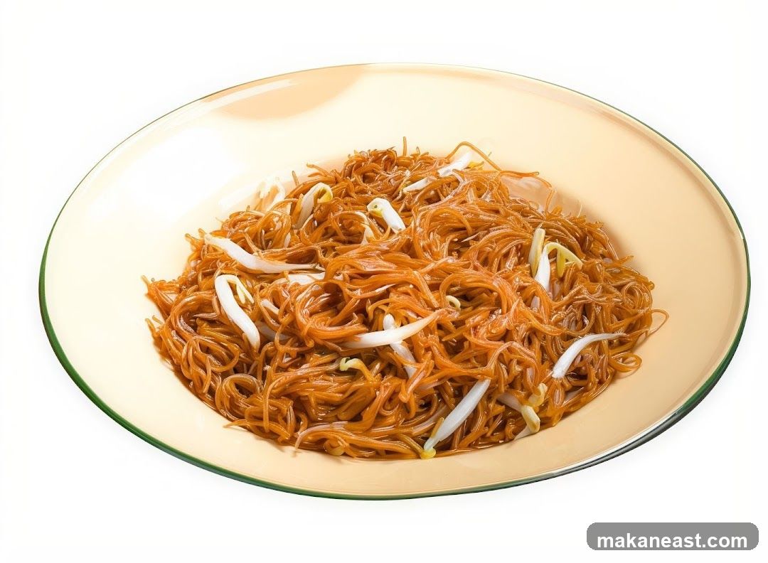 Fried Noodles with Bean Sprouts