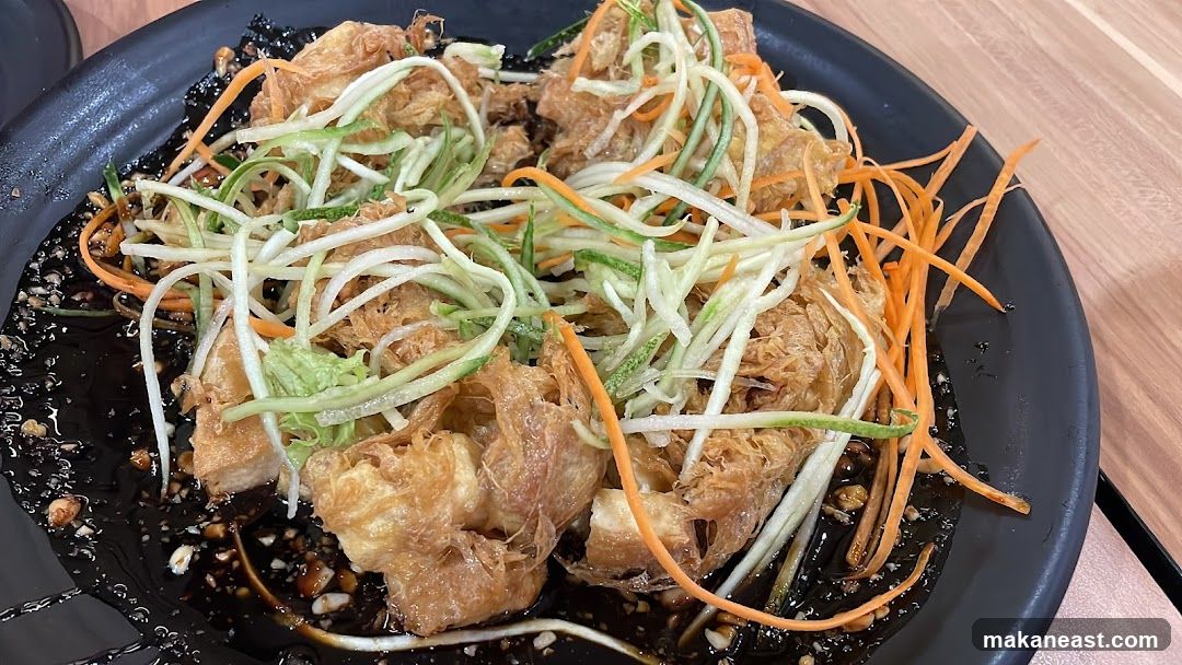 Fried Tofu with Shredded Vegetables