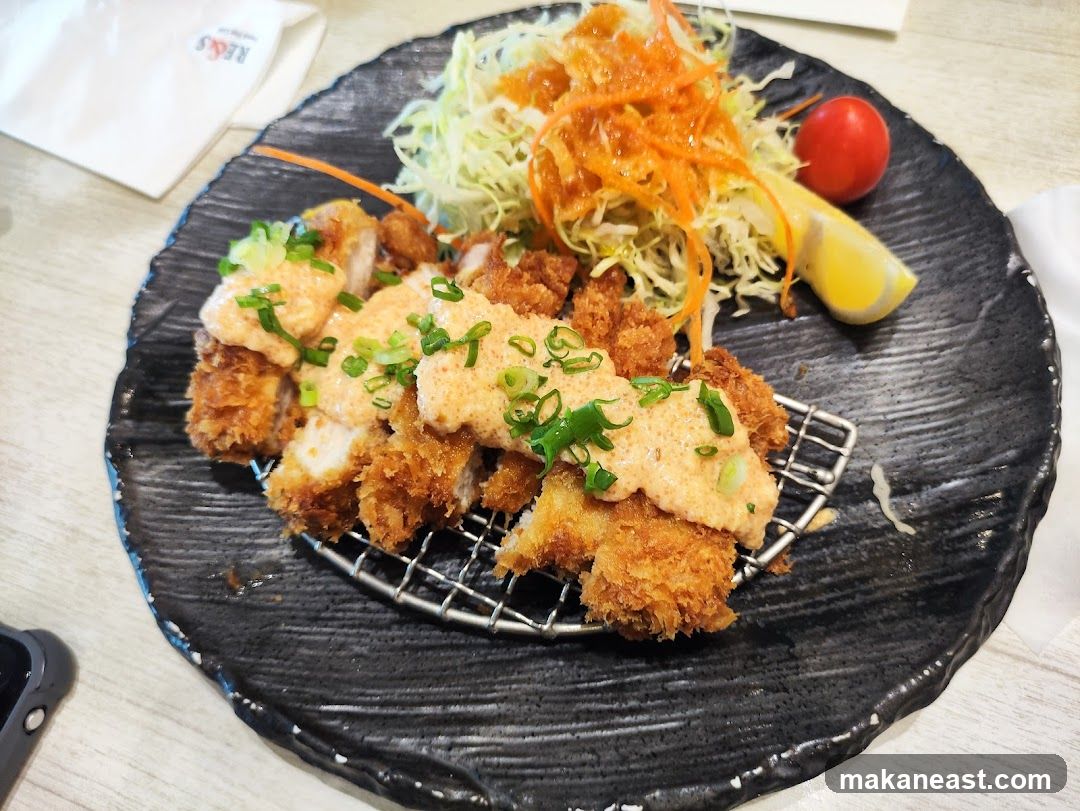 Fried Pork Cutlet with Sauce