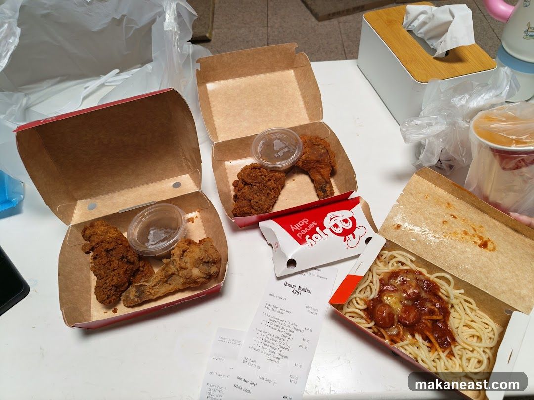 Fried Chicken and Spaghetti Meal