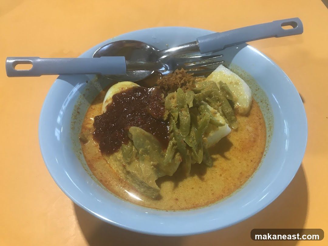 Lontong Dish