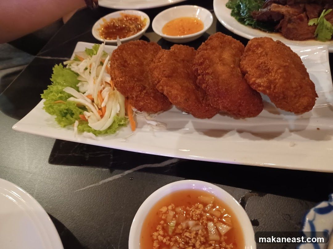 Fried Patties with Salad and Dipping Sauce