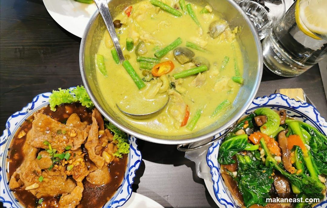Thai Green Curry and Stir-fried Dishes