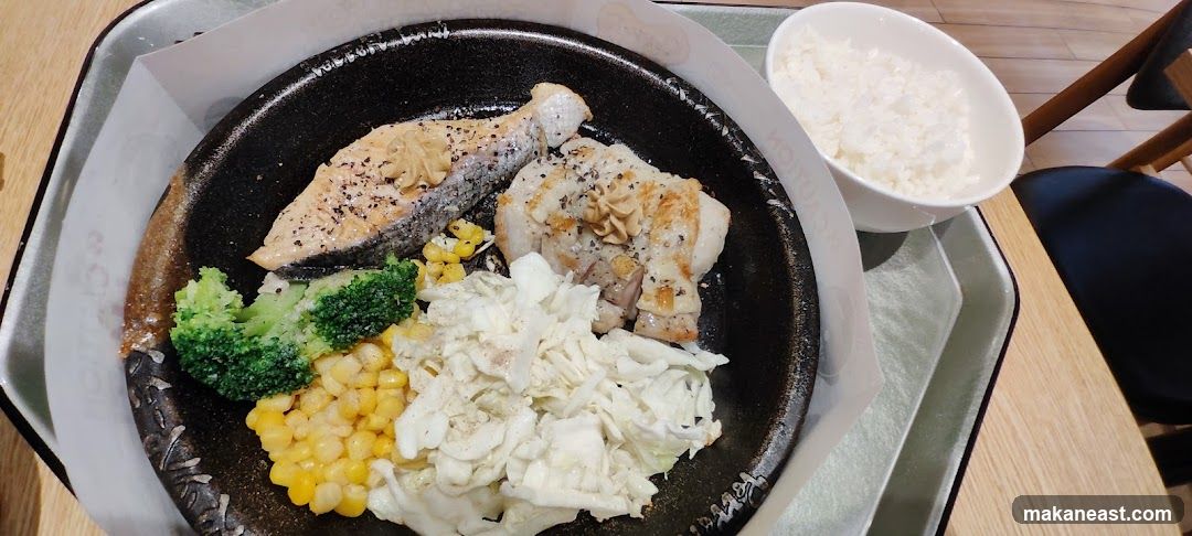 Salmon and Fish Fillet Meal