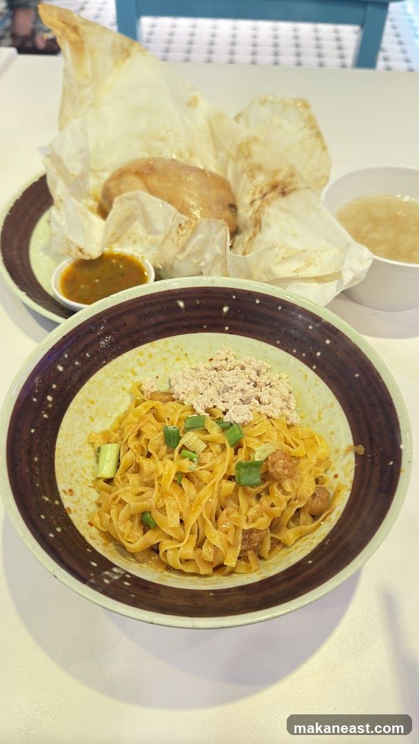 Noodles with Toppings and Side Dish
