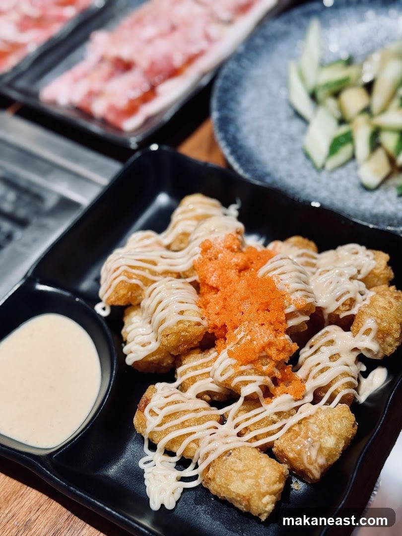 Fried Appetizer with Sauce