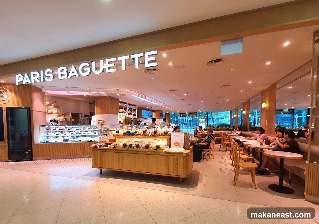 Paris Baguette Interior