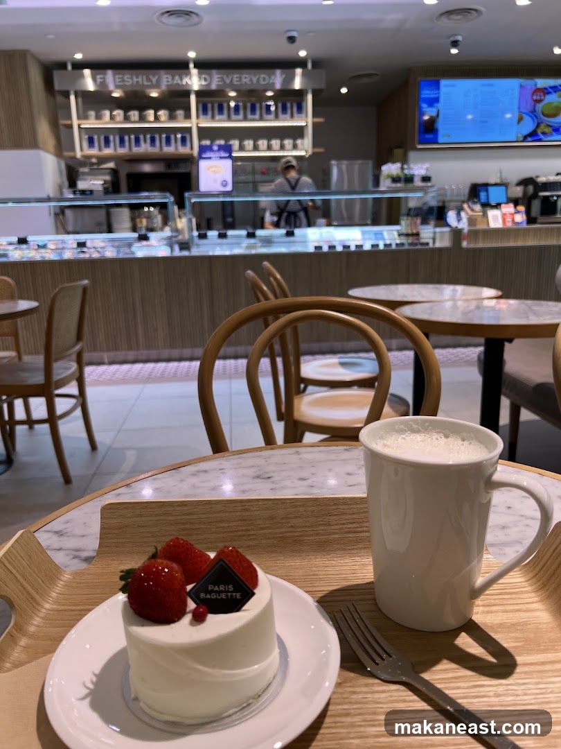Paris Baguette Cake and Drink
