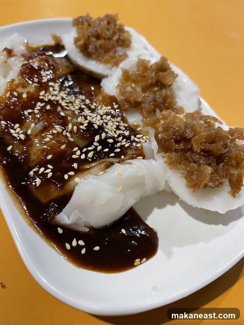 Steamed Rice Rolls with Toppings