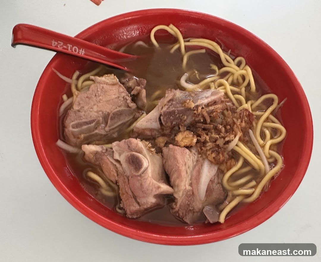 216 肉骨虾面 Pork Rib Prawn Noodle
