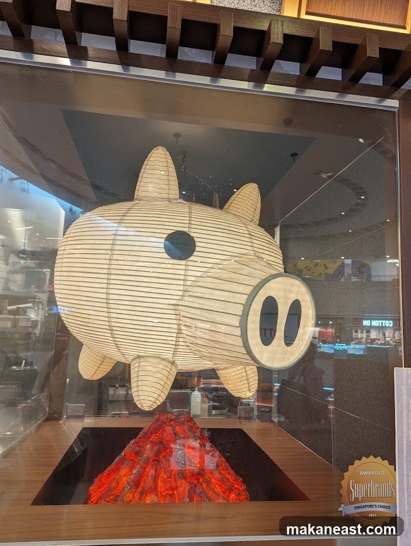 Pig Lantern Display