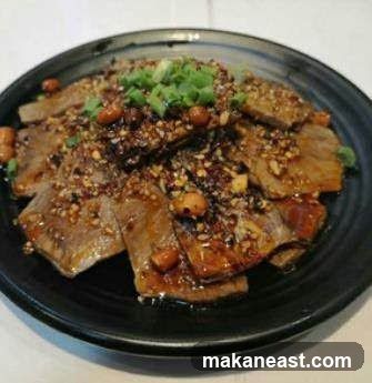 Spicy Sliced Beef with Peanuts