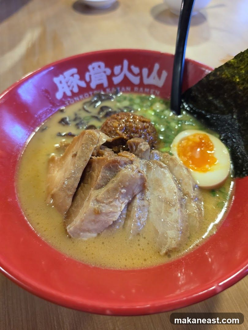 Tonkotsu Kazan VOLCANO Ramen @ Century Square 豚骨火山ラーメン @ センチュリースクエア店