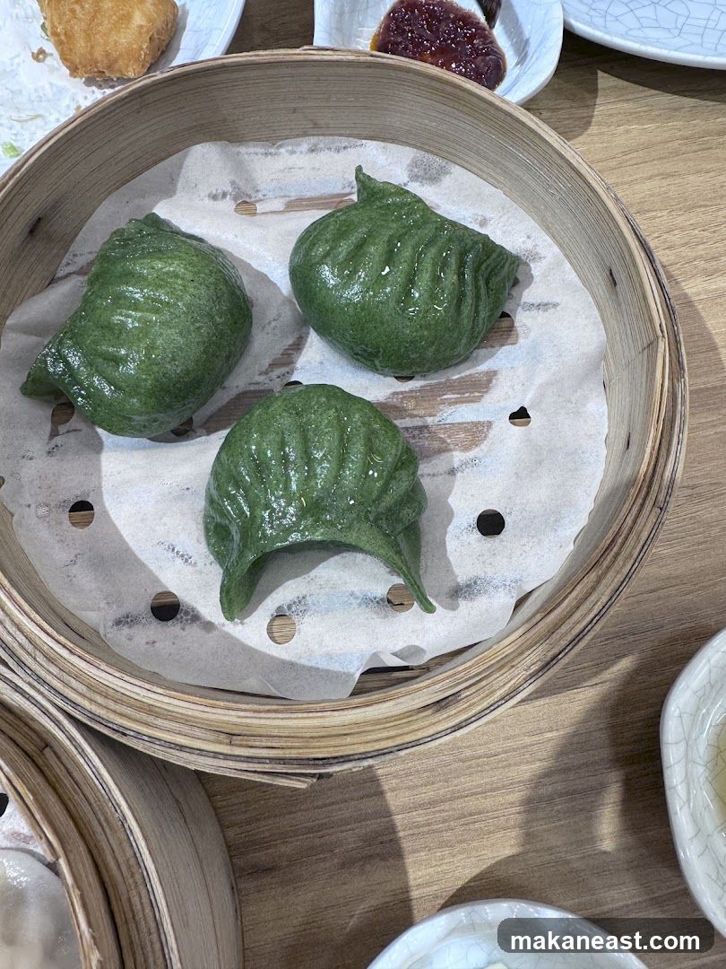 Steamed Green Dumplings