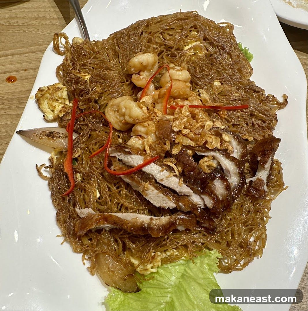 Fried Noodles with Duck and Shrimp