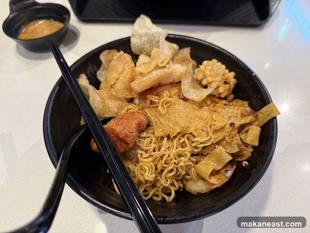 Noodle Bowl with Toppings