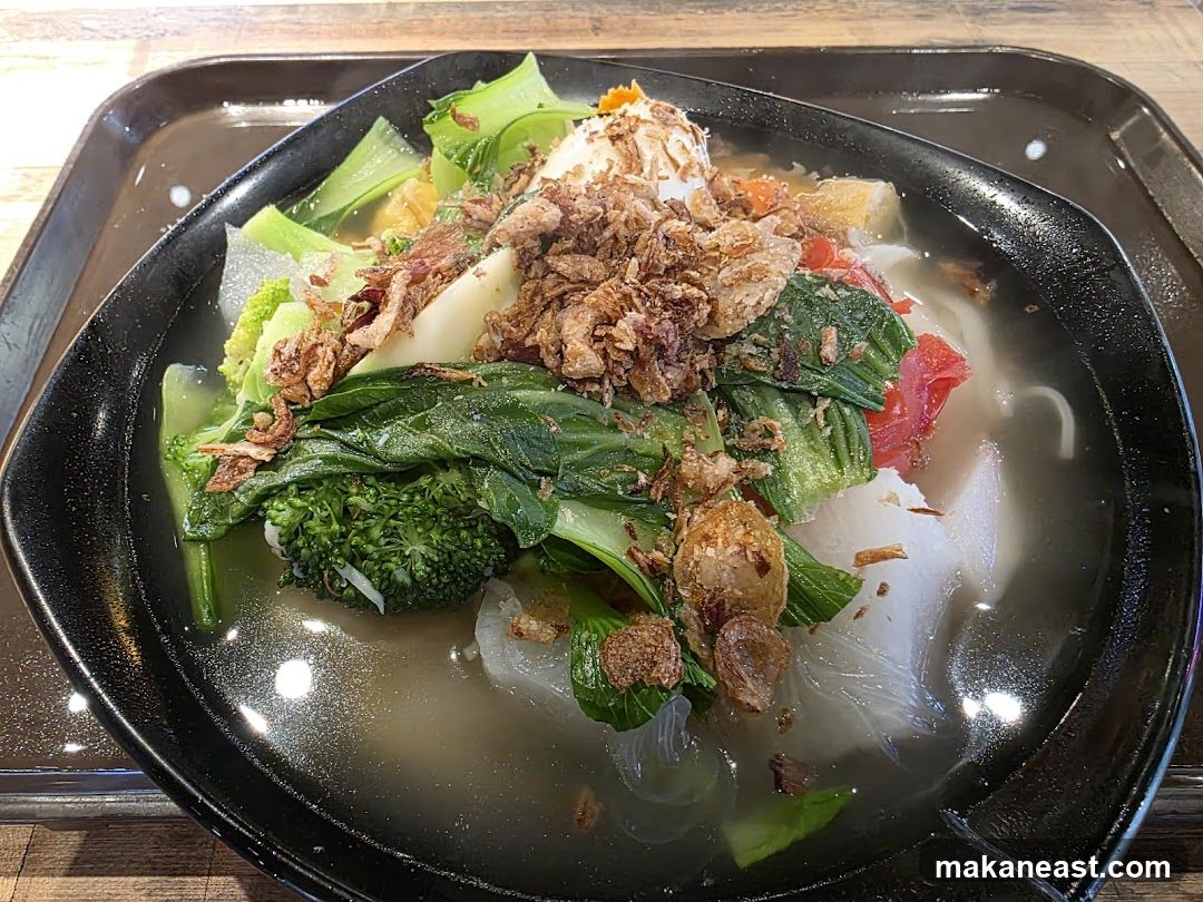 Noodle Soup with Vegetables