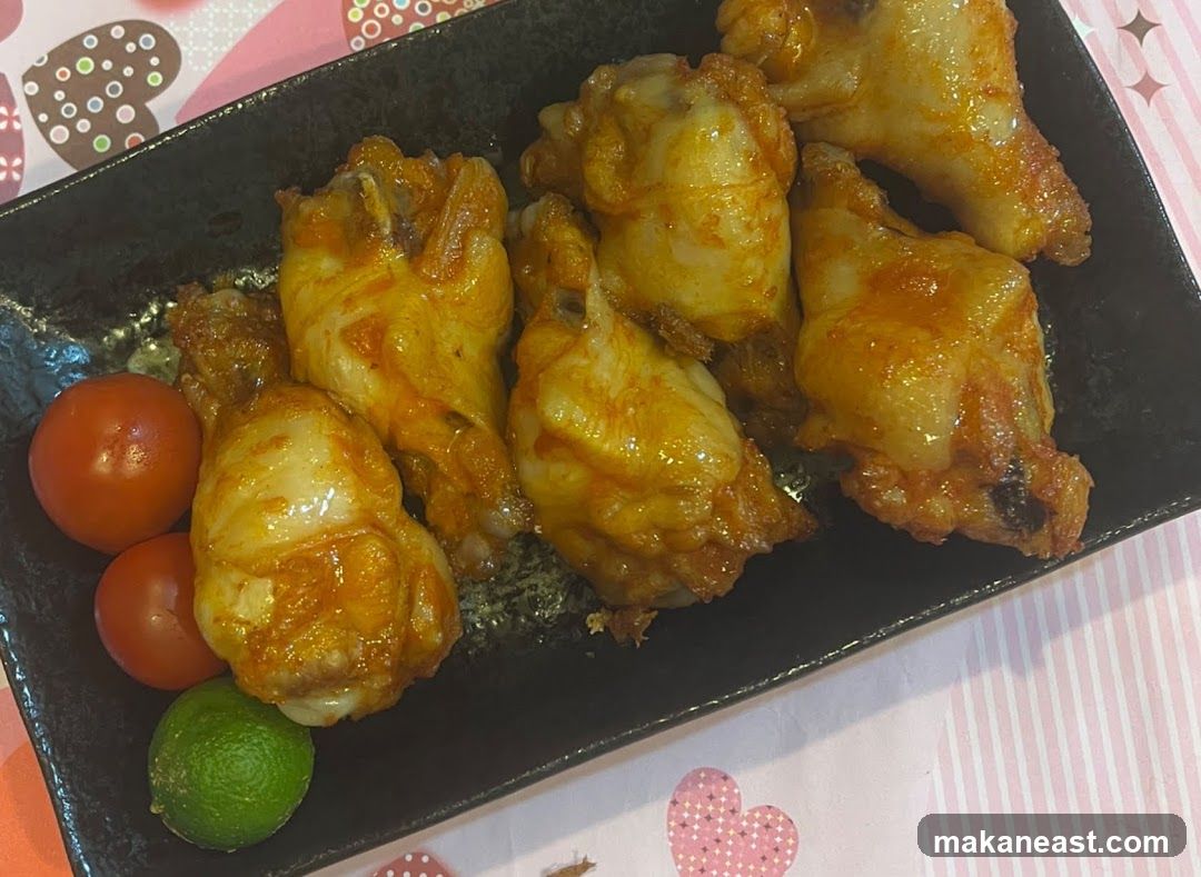 Chicken Wings with Tomatoes and Lime