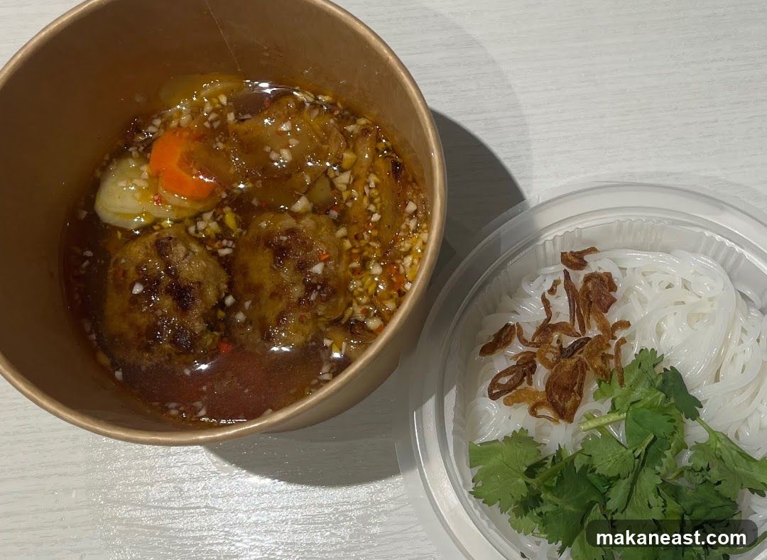 Vietnamese Meatball Dish with Noodles