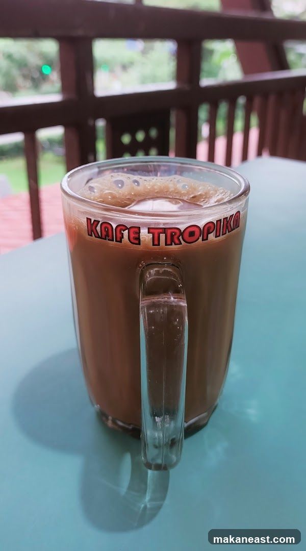 Kafe Tropika