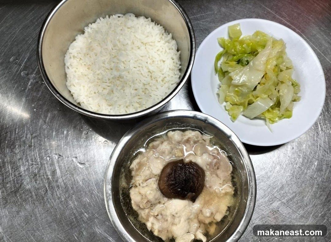 Steamed Rice with Braised Pork and Cabbage