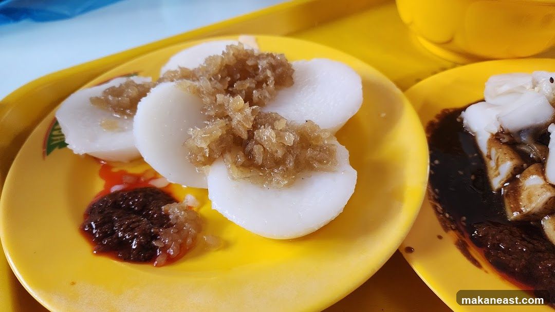 Rice Cakes with Toppings