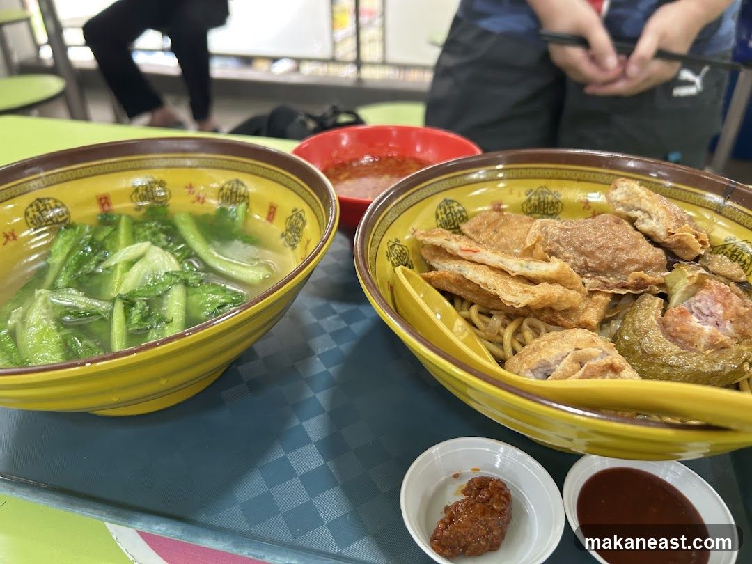 大眼仔 Da Yan Zai Yongtofu