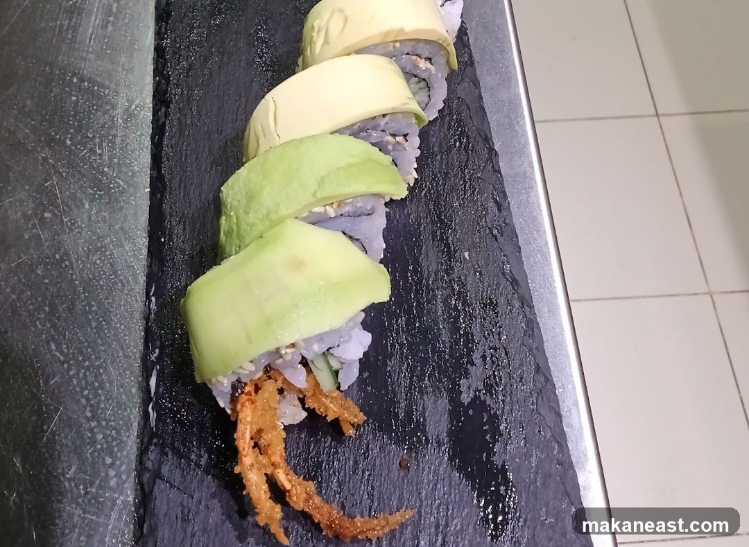 Sushi Rolls with Avocado and Crispy Topping