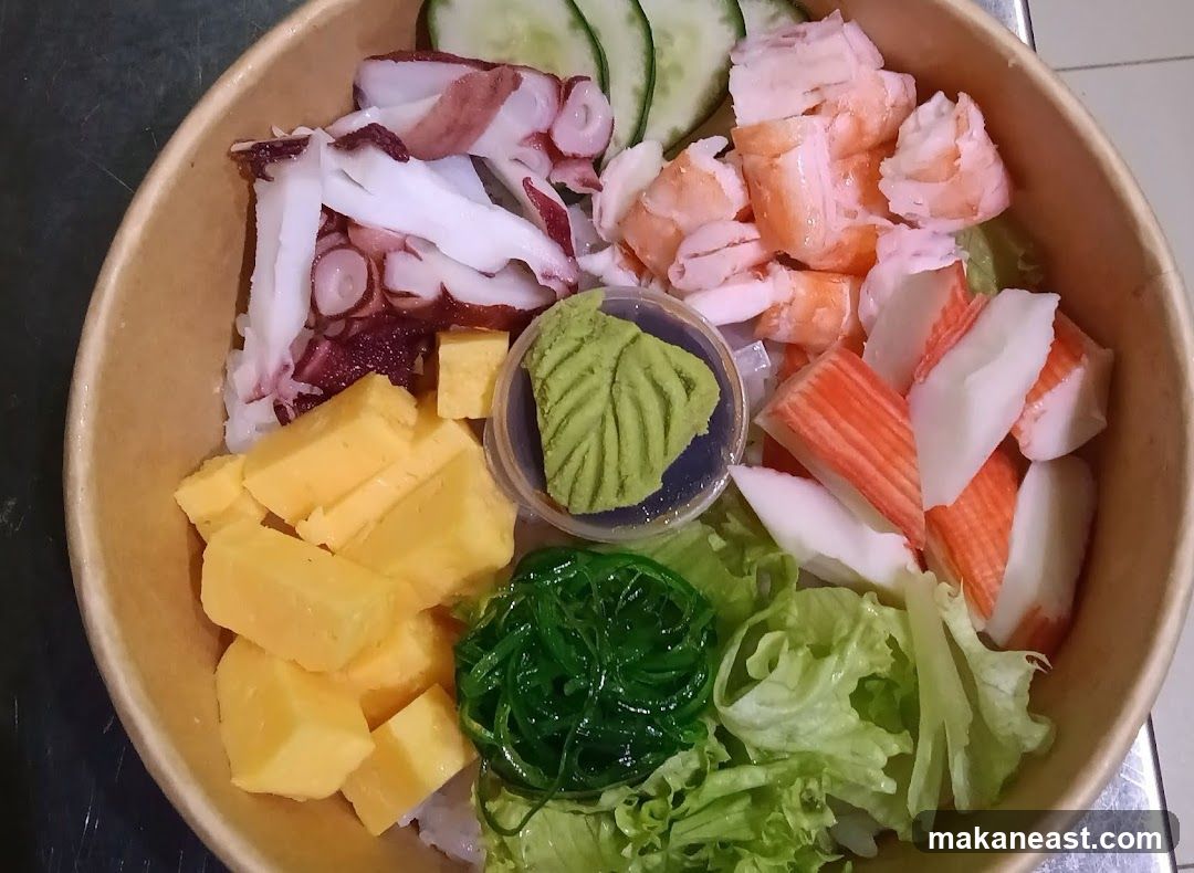 Seafood Salad Bowl