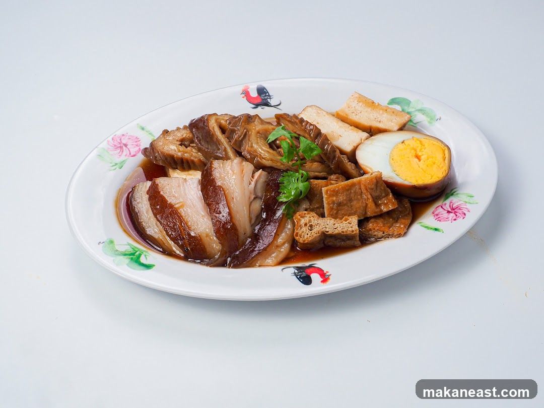 Braised Pork Belly with Egg and Tofu