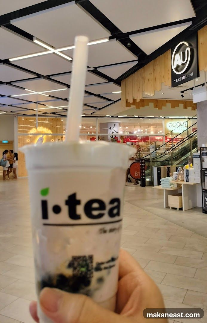 Bubble Tea in Mall