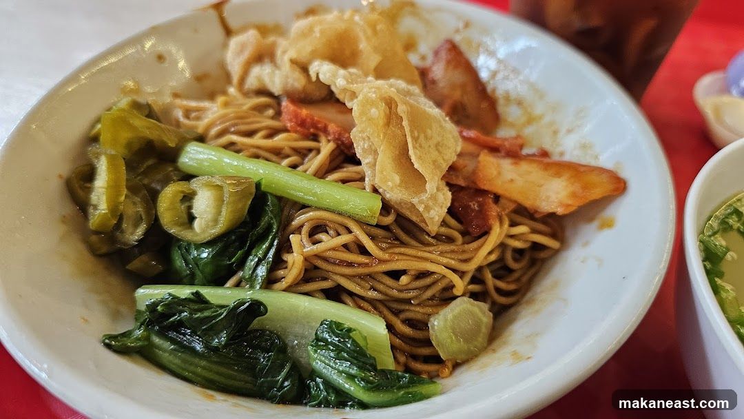 Noodles with Char Siu and Vegetables
