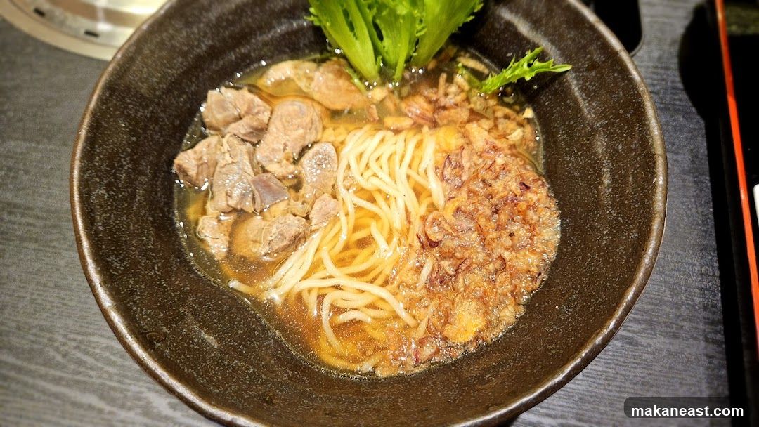 Noodle Soup with Beef and Fried Onions
